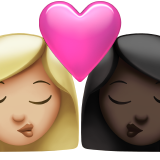 亲吻: 女人女人中等-浅肤色较深肤色emoji素材一 160x160像素