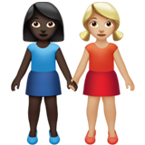 女性牵手：深色肤色，中浅肤色emoji素材一 160x160像素