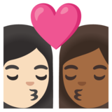 亲吻: 女人女人较浅肤色中等-深肤色emoji素材一 160x160像素