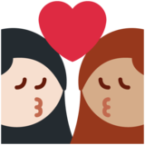 亲吻: 女人女人较浅肤色中等肤色emoji素材一 160x160像素
