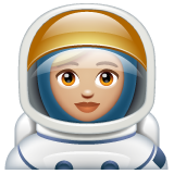 女宇航员：中浅肤色emoji素材一 160x160像素