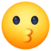Facebook上的亲吻的脸emoji表情
