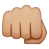 WhatsApp里的迎面而来的拳头:中浅肤色emoji表情
