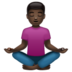 WhatsApp里的打坐的男人:肤色暗淡emoji表情