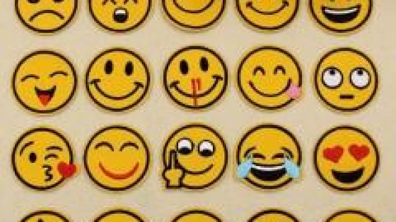 GIF、APP、emoji这几个词，到底该怎么念？缩略图